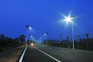 How to Control the Cost of Solar Lights?
