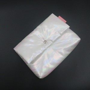 RPET Holographic Bag White Soft Waterproof and Renewable Cosmetic bag with Button