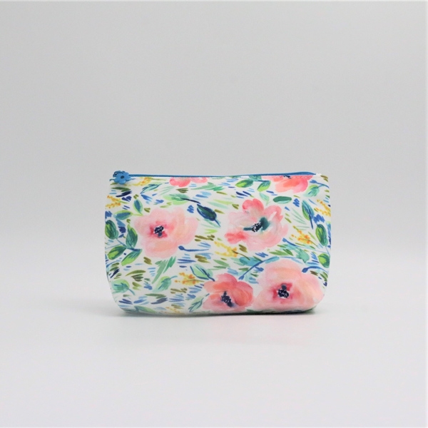 RPET with full printing cosmetic packing bag flower zipper stamp portable pouch shell shape Featured Image