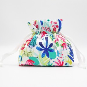 Colorful Polyester Makeup Bag String Closure Durable Cosmetic Bag