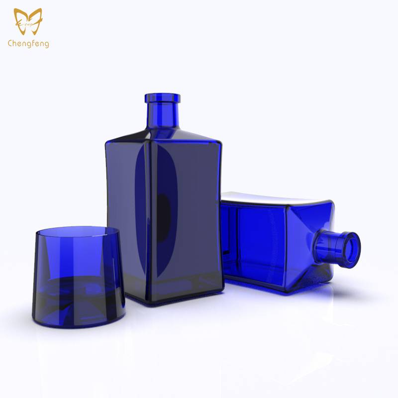 700ml Custom Whiskey Glass Bottle Featured Image