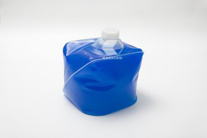 Collapsible 5 liter ultrasound gel cubitainer