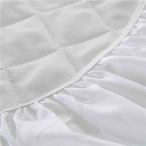 100% Polyester Microfiber Quilt Mattress Cover