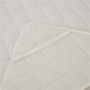 100% Polyester Microfiber Quilt Mattress Pad