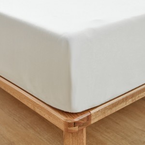 100% Polyester Cooling Waterproof Mattress Cover