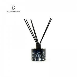 100ml Customized Reed Diffuser Glass Cosmetic Aroma Bottle with Rattan