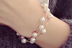 Precautions of wearing and save pearls jewelery