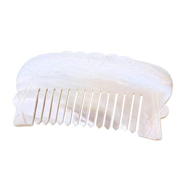 Natural Mother Of Pearl Shell Comb For Gift Featured Image
