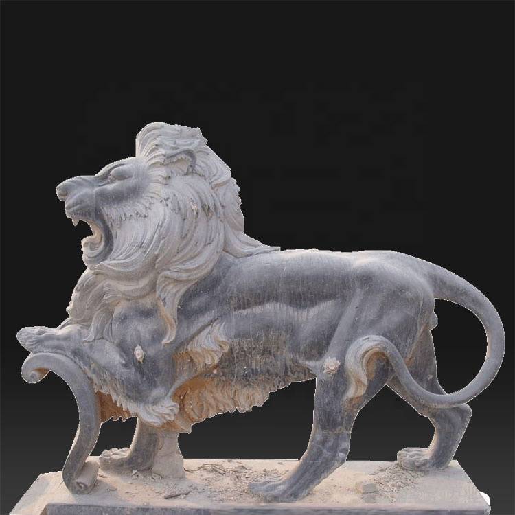 Factory custom life size stone lion famous roman statues
