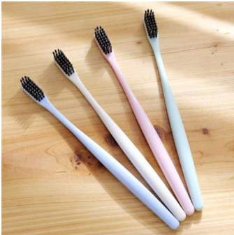 The difference between the hard and soft bristles of the toothbrush head