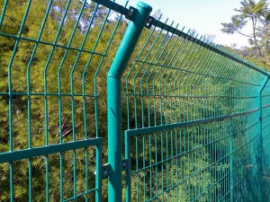 Framework welded fence