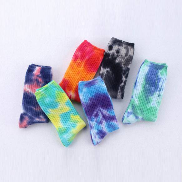 Unisex Fashion Cotton Socks – item#WKS2031