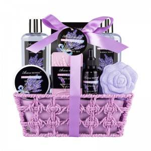 Spa Bath Gift Basket Set Lavender