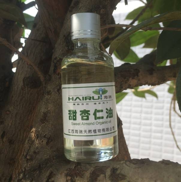 Basic oil of sweet almond oil for skin care in manufacture