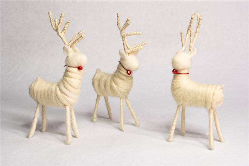 Classic white reindeer wool decor Featured Image