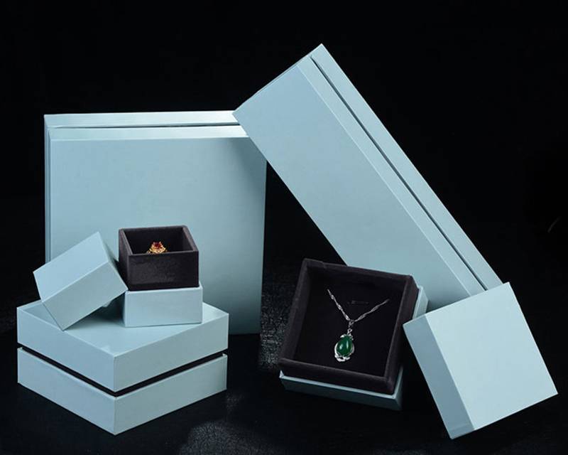 Wholesale Premium Custom Logo Paper Cardboard Velvet Foam Insert Ring Bracelet Gift Packaging Private Label Jewelry Box Featured Image