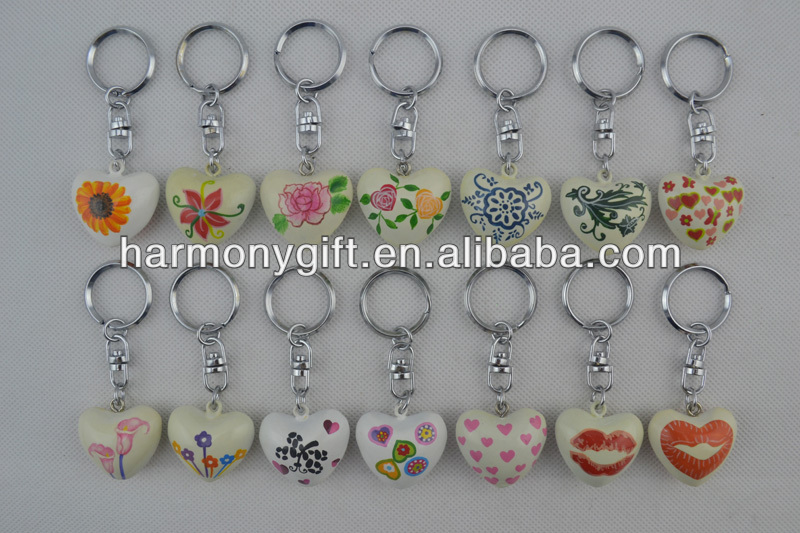 handpainted sound heart with keychain 3cm