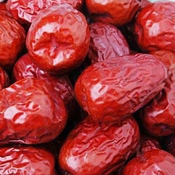 Red dates Featured Image