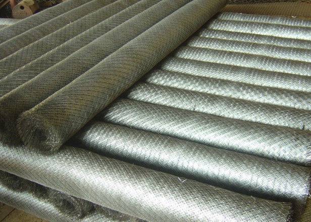 Professional Hot Dipped Galvanized Expanded Metal Mesh Panels For Fencing