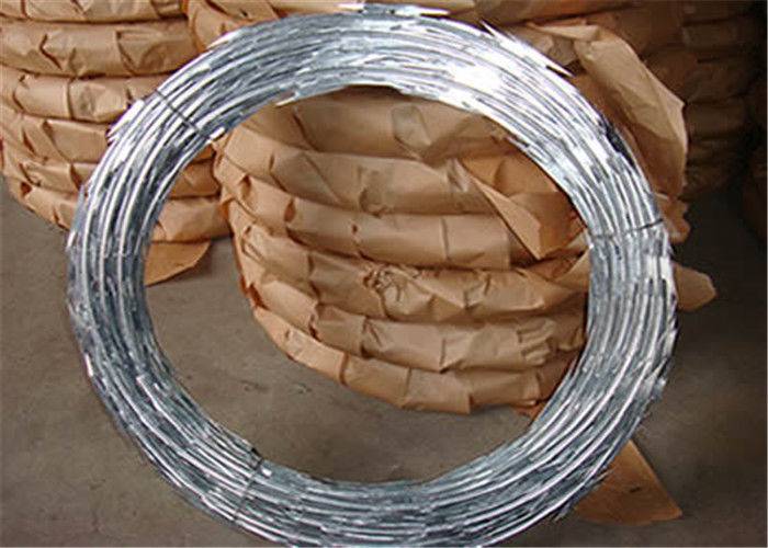 Cross Type Electric Galvanized Razor Barbed Wire For Garden Protection