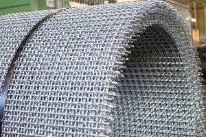 Stainless Steel / Galvanized Crimped Wire Mesh Rectangular Opening for Pig Feeding