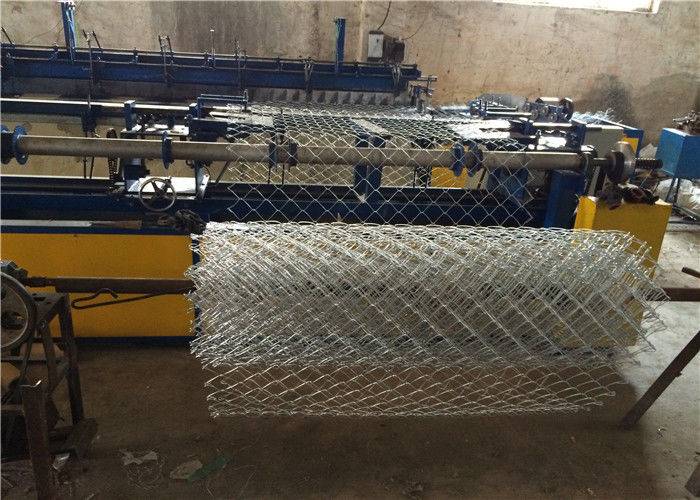 High Zinc Coated 200g / SQM Galvanized Chain Link Fencing 50mm for Residential