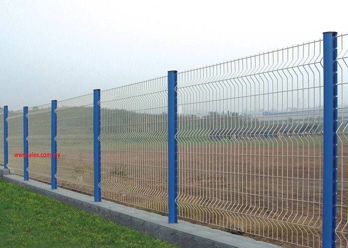 Peach Galvanised Steel Posts For Welded Mesh Panel , Nice Appearance