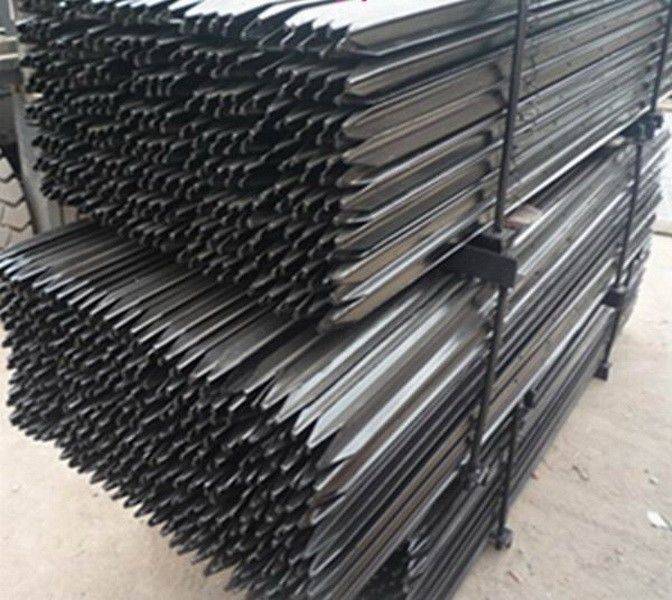 Carbon steel Material Y Shape Metal Post For Fence ,  Field Fence Post Weather Resistant