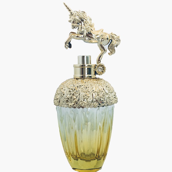 Custom-designed 80ml clear glass perfume bottle with gold lid Featured Image