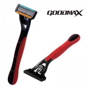 Men’s disposable razor with four blade back opened 7002 