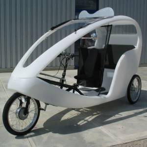 Voiture de tourisme électrique à trois roues pour petites voiturettes de golf à deux places