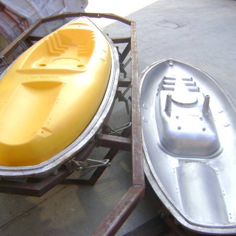Plastic  rotomolding kayak mould