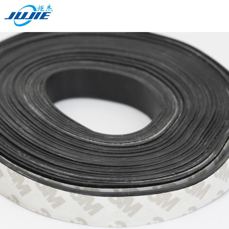 extrude high quality customized rubber door silicone seal strip