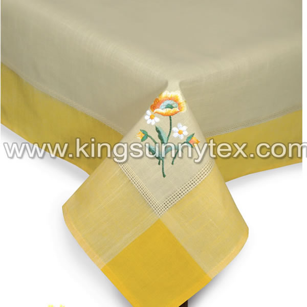 100% Polyeser Embroidered Table Cloth For Home Application