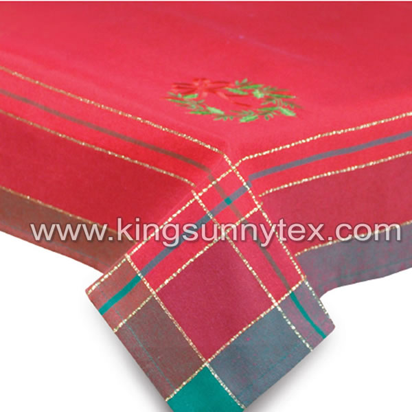 Factory Supply Round Table Runner - Red Wreath Embroidery Gold Lurex Thread Fabric For Christmas – Kingsun