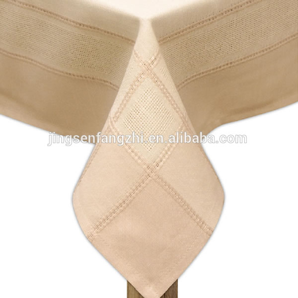 Made In China 100% Polyester Table Cloth