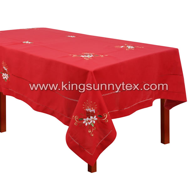 Custom Table Linens With Christmas Flowers For Decoration