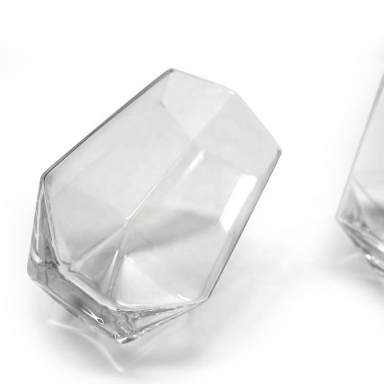 LXHY-Z013 clear antique geometrical bottom hexahedral candle glass jar holders for home decor