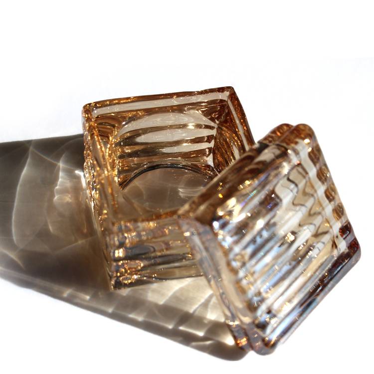 fashion exquisite transparent amber colored square shaped thick glass tealight candle holder with glass lid