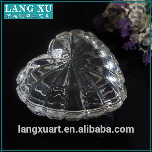 LX-T019 heart shaped glass jar Wholesaler for food candy cookie dessert