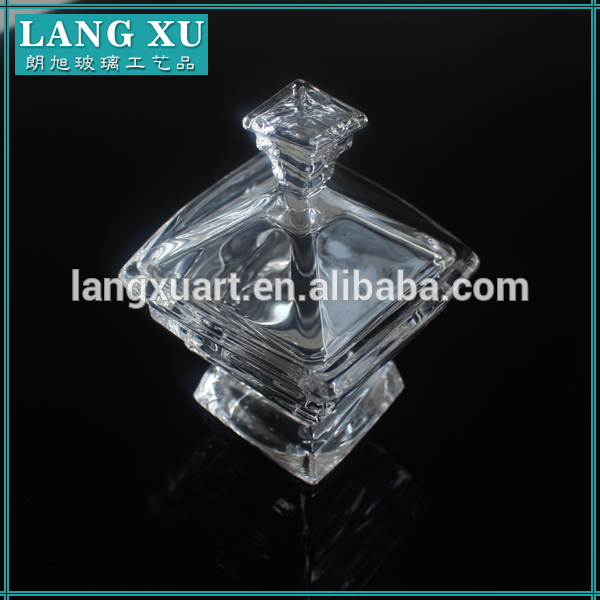Chinese supplier clear glass pyramid shaped box