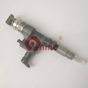 High Quality Common Rail Injector 095000-5320 23670-78030 Auto Parts Fuel Injector 095000-5320