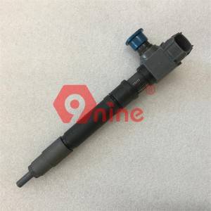High Performance Common Rail Injector 23670-11020 Auto Parts Diesel Injector 23670-11020