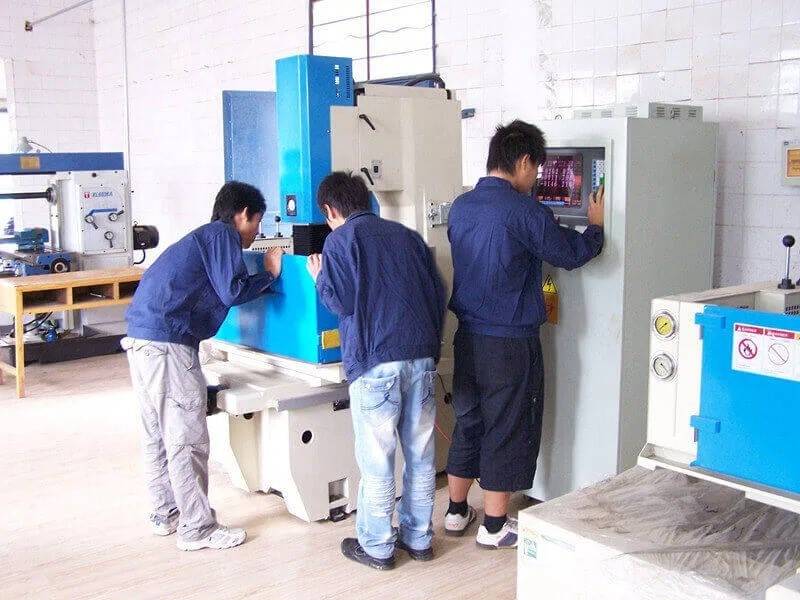 How To Maintain CNC Machine In Winter?