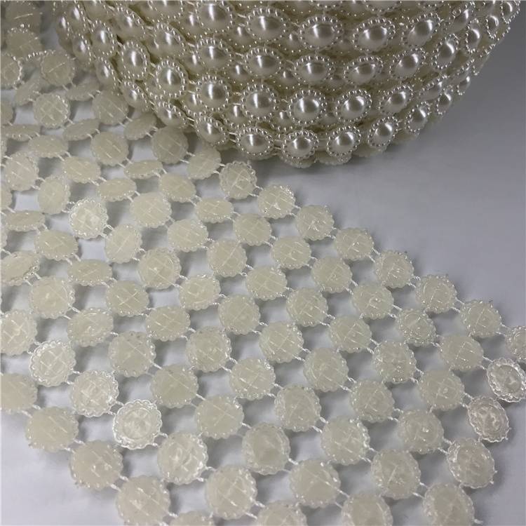 high quality 1.3cm flower pearl 8 rows pearl mesh,plastic rhinestone mesh,diamond mesh ribbon for decoration