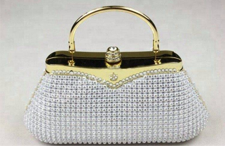 Customized high quality factory chain cup bags rhinestone mesh roll