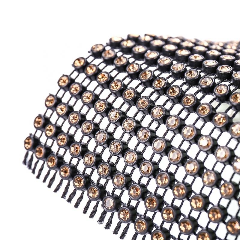 Popular Factory High Quality 24 Rows Rhinestone Mesh Chain With Gold Gems