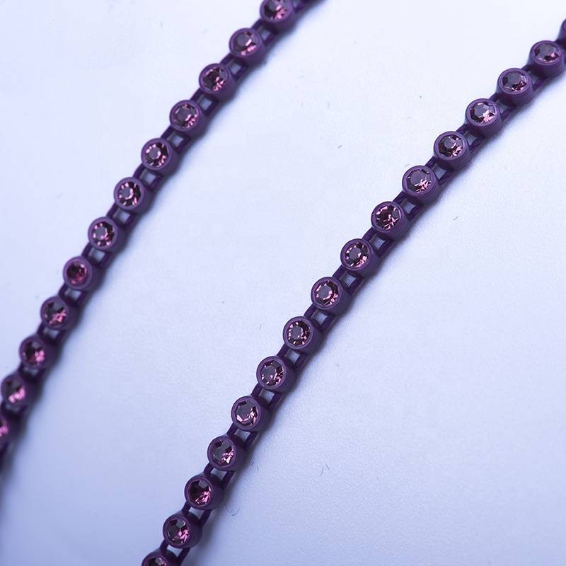 High quality shining customized SS8 3.2mm crystal chain cup mesh rhinestone trim