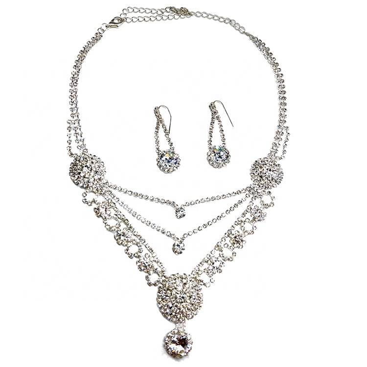 Wholesale high quality fashion women 2019 popular italy rhinestone chain beaded necklace