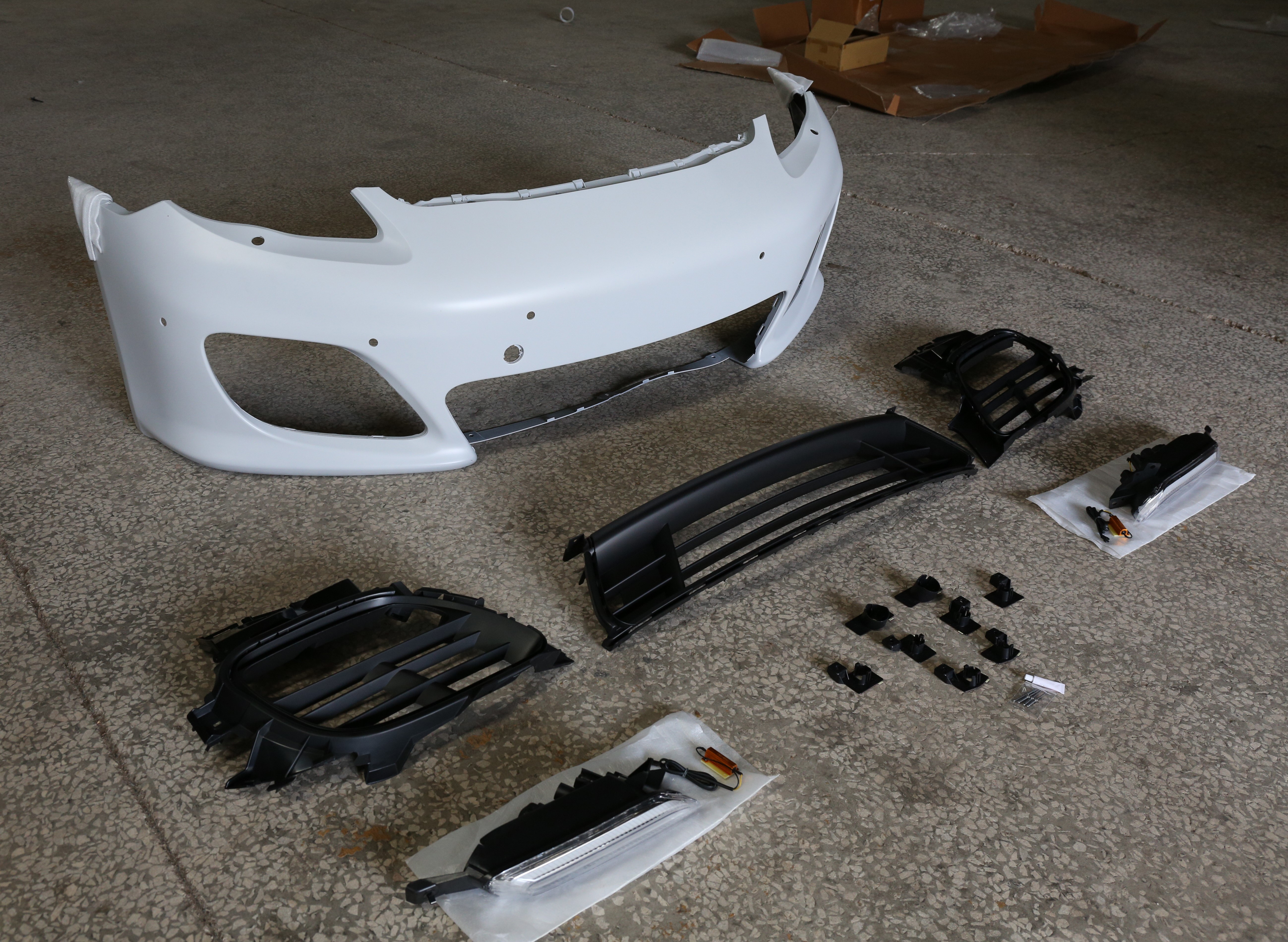 for 2010-2013 years panamera 970 upgrade pp material Turbo GTS front bumper body kit facelift Black Primming